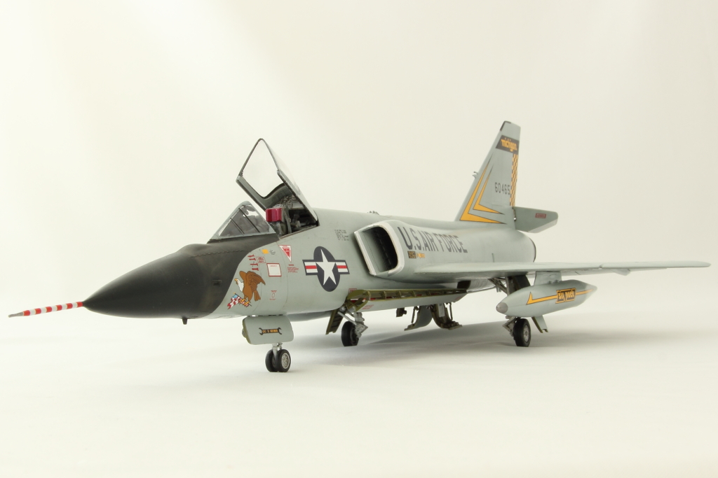 Delta Dart